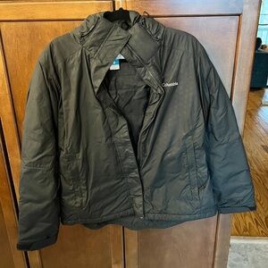 Columbia waterproof lightweight jacket